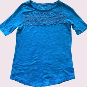 Talbots Short Sleeve T-Shirt with Lace design Size 0-2 Petite